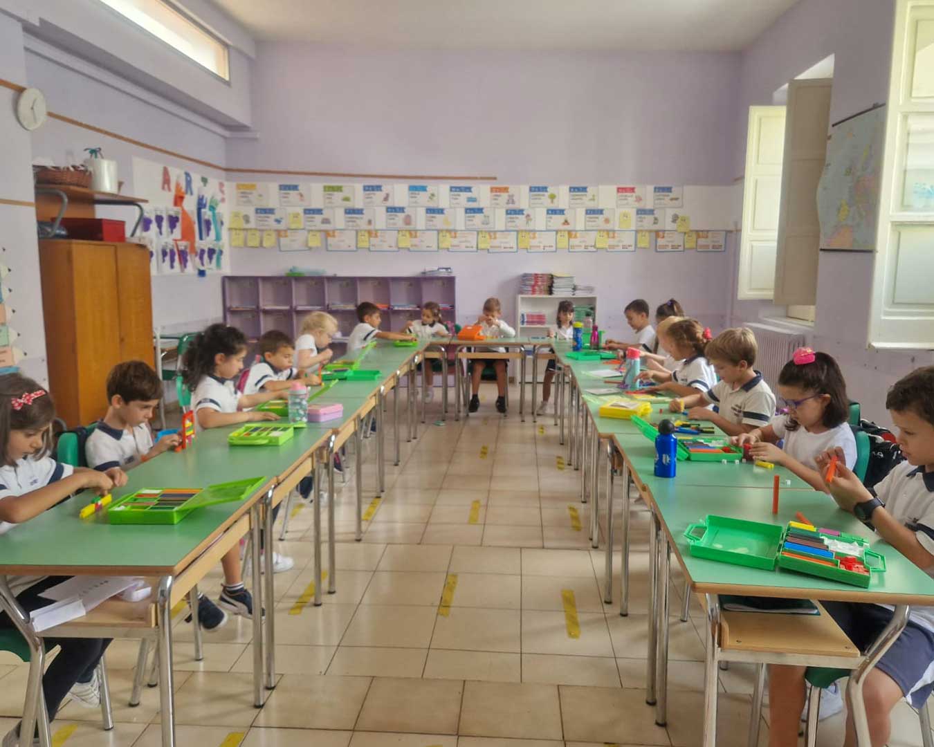 Scuola San Giovanni BattistaChi Siamo 01 Scuola San Giovanni BattistaChi Siamo 01
