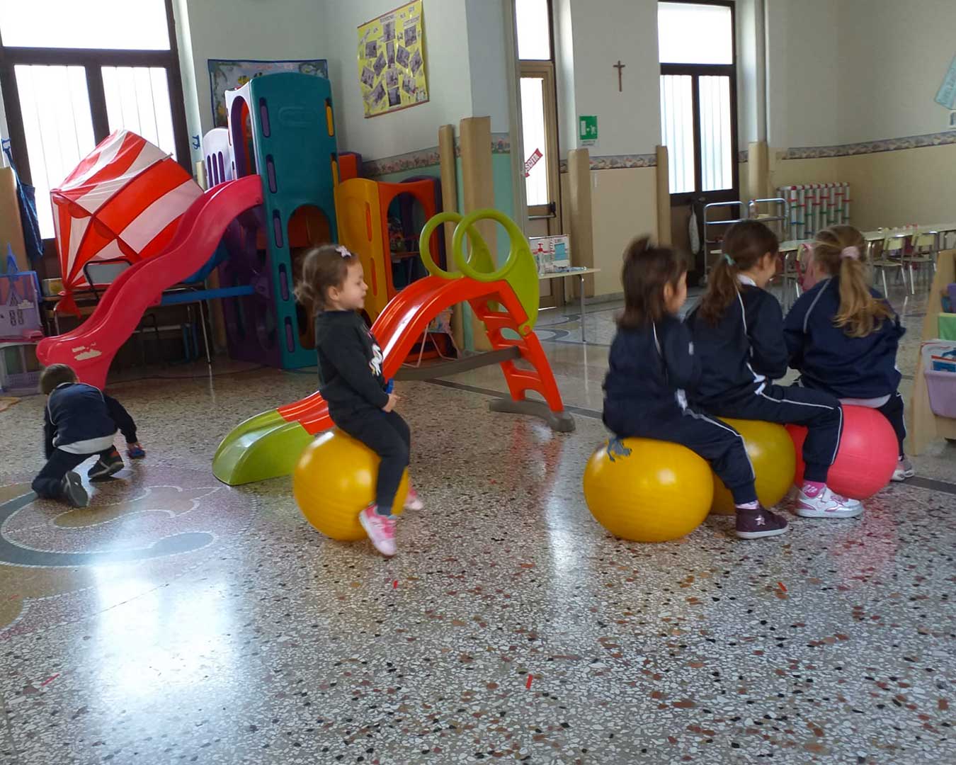 Scuola San Giovanni BattistaChi Siamo 02 Scuola San Giovanni BattistaChi Siamo 02